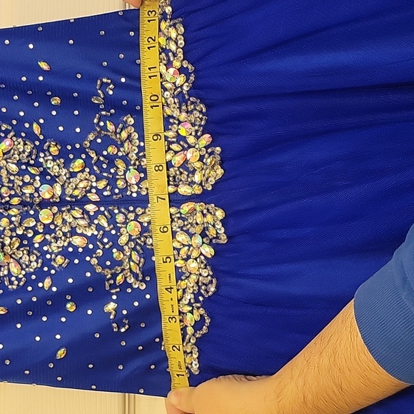 Pageant Dress - Picture 6 of 7